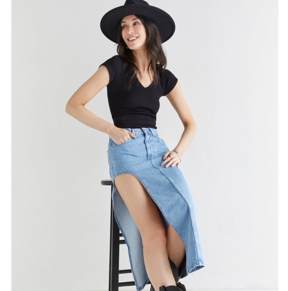 Francesca's Collections Black and Blue Maxi Wrap Skirt with Slit